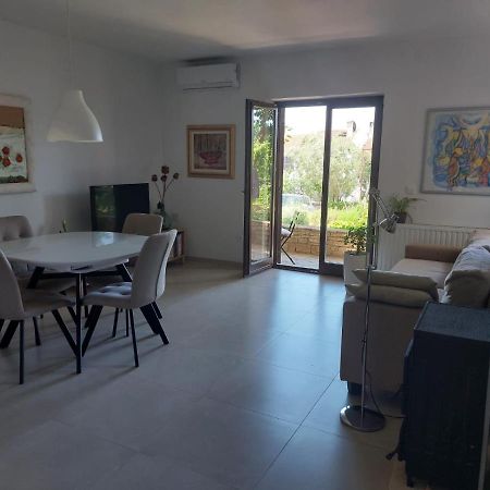 Apartment Irena-Pula Marina エクステリア 写真