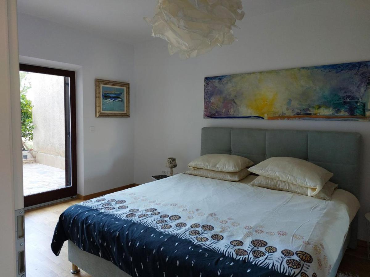 Apartment Irena-Pula Marina エクステリア 写真