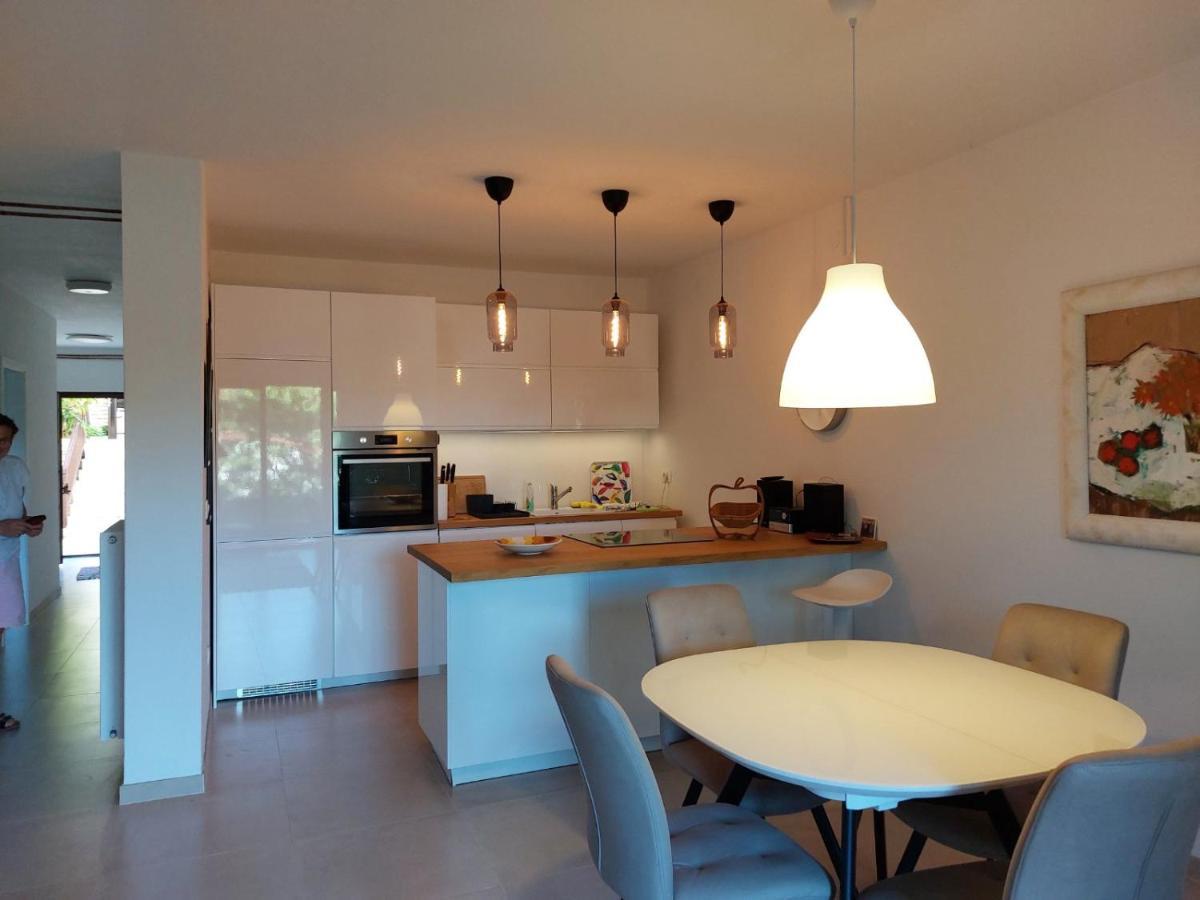 Apartment Irena-Pula Marina エクステリア 写真