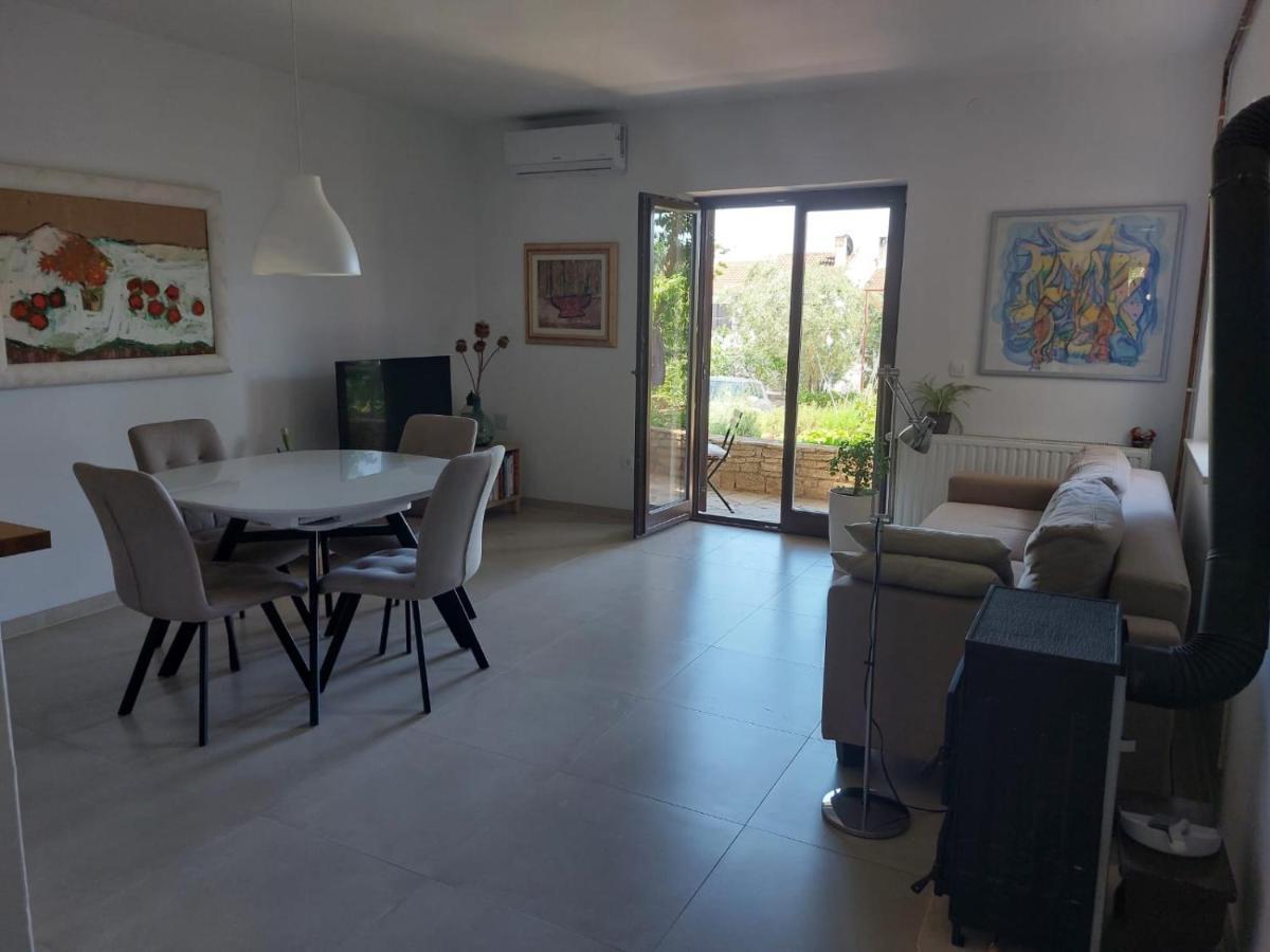 Apartment Irena-Pula Marina エクステリア 写真