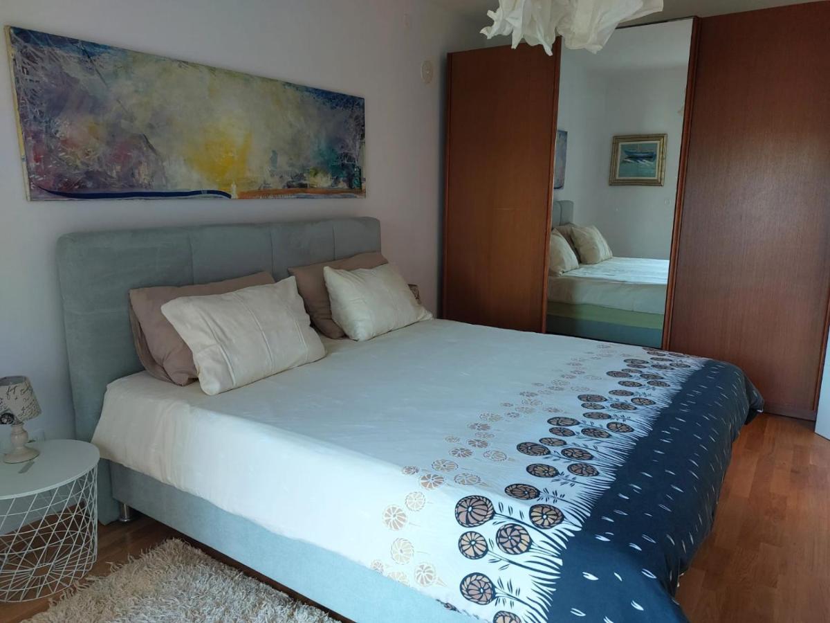 Apartment Irena-Pula Marina エクステリア 写真